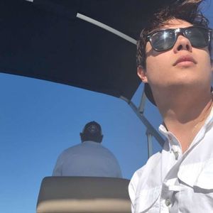 Meet your Posher, Julian